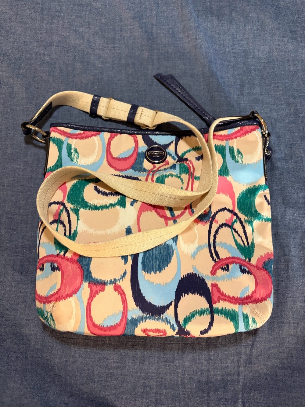 Coach Colorful Circle Print Crossbody Bag with Matching Wallets - Picture 6 of 6